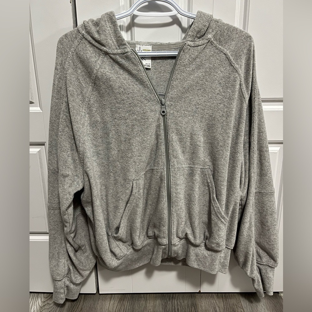 Offline by Aerie Grey Zip-up Hoody